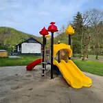 Pod Zielonym Wzgorzem 2 Dağ evi Kudowa-Zdroj